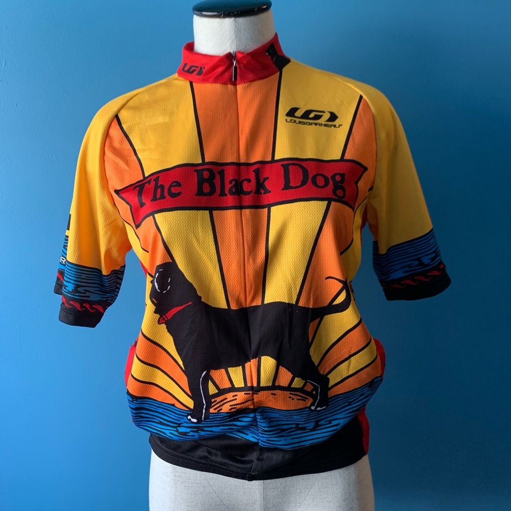 The Black Dog women’s bike jersey